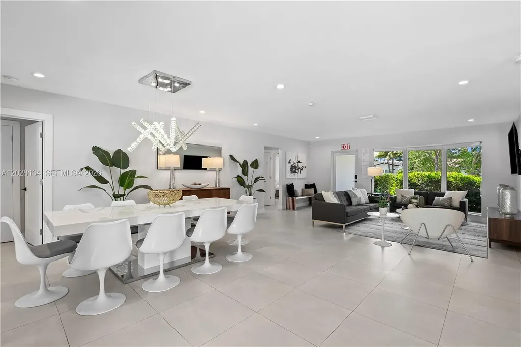 1329 Funston Hollywood FL 33019