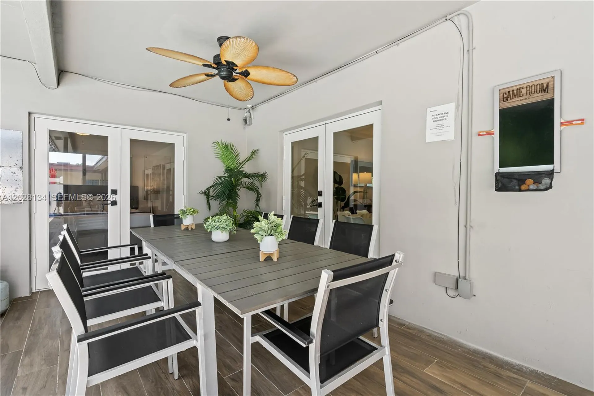 1329 Funston Hollywood FL 33019
