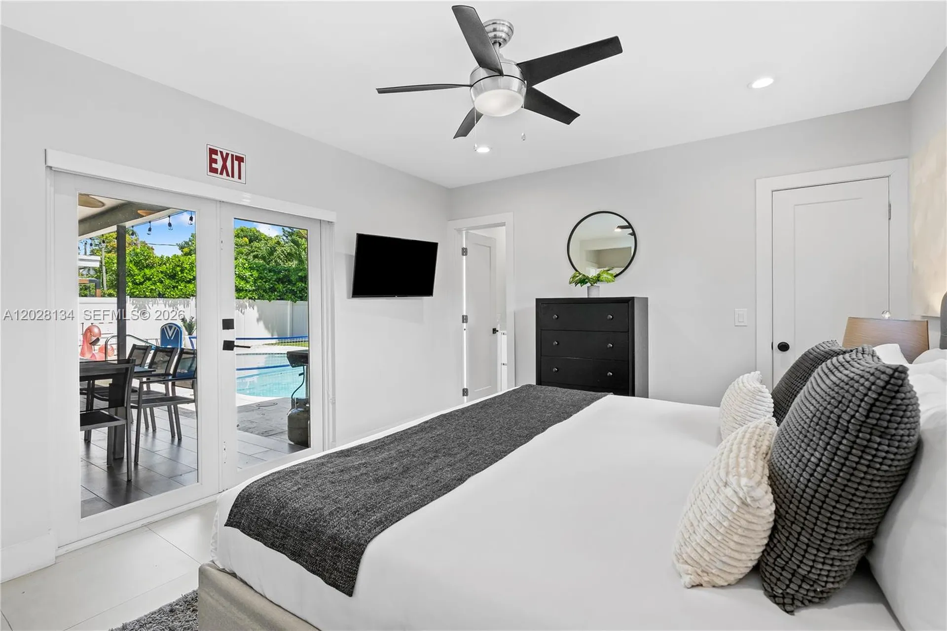 1329 Funston Hollywood FL 33019