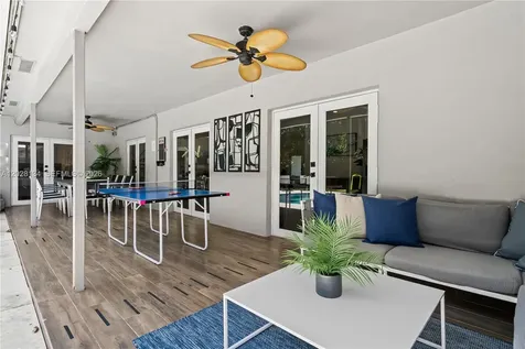 1329 Funston Hollywood FL 33019