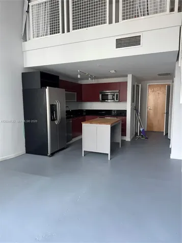253 NE 2nd Street Miami FL 33132