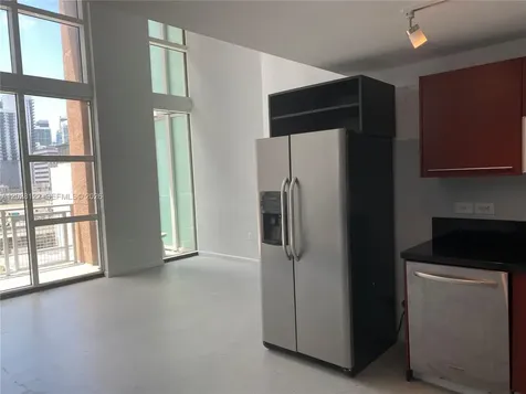 253 NE 2nd Street Miami FL 33132