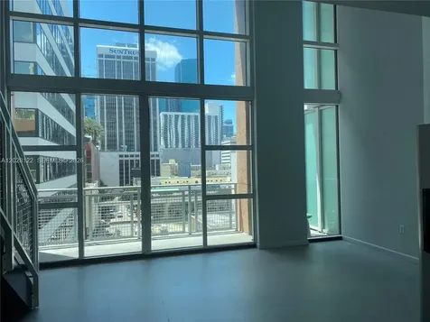 253 NE 2nd Street Miami FL 33132