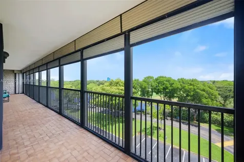 2804 N 46th Avenue Hollywood FL 33021