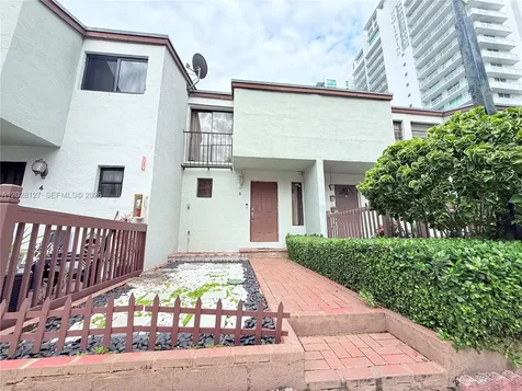 1901 NW S River Drive Miami FL 33125