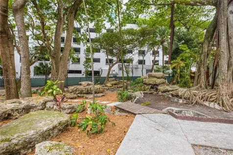 1901 NW S River Drive Miami FL 33125