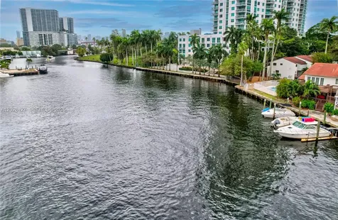 1901 NW S River Drive Miami FL 33125