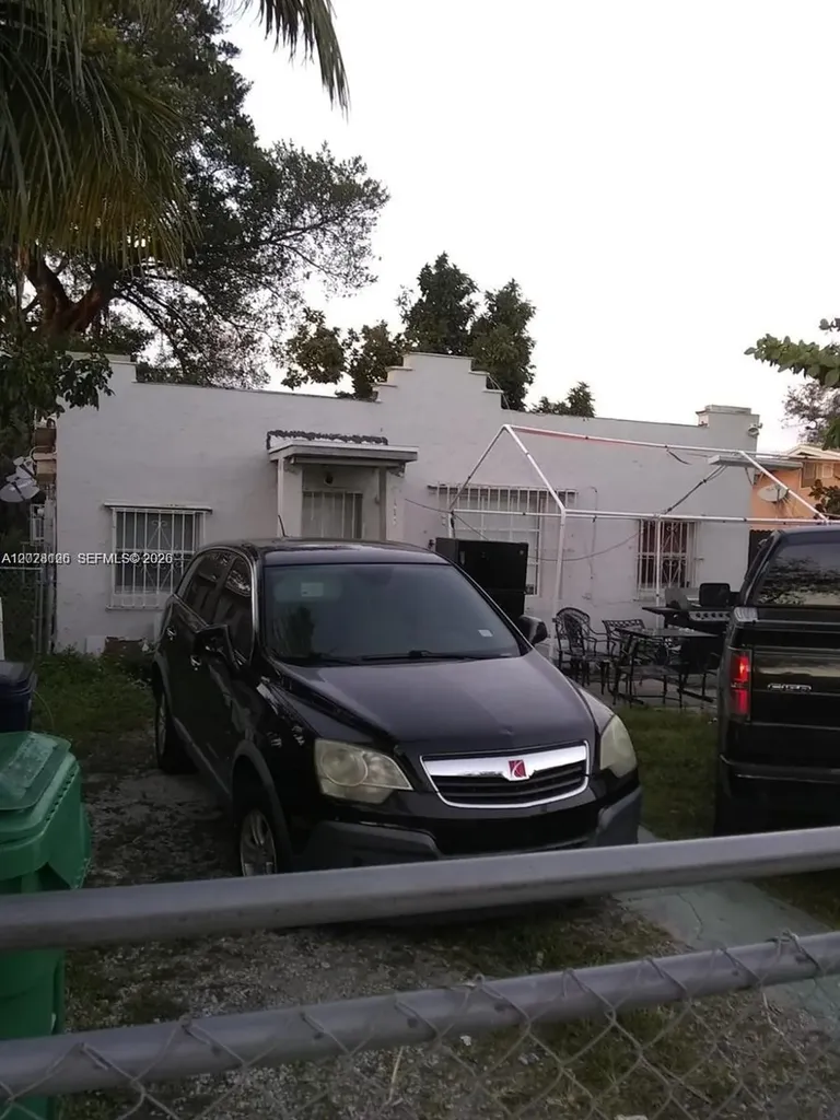 2119 NW 47th Terrace Miami FL 33142