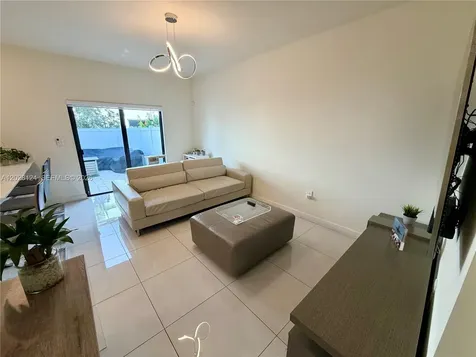 11445 W 33rd Lane Hialeah FL 33018