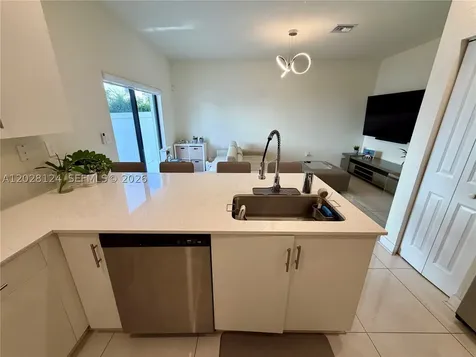 11445 W 33rd Lane Hialeah FL 33018