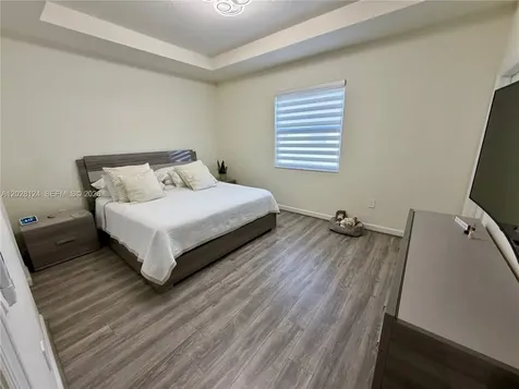 11445 W 33rd Lane Hialeah FL 33018