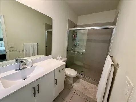 11445 W 33rd Lane Hialeah FL 33018
