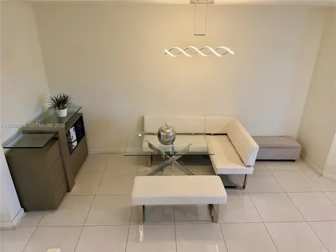 11445 W 33rd Lane Hialeah FL 33018