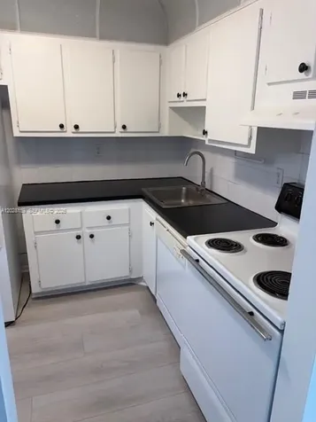 9460 Fontainebleau Boulevard Miami FL 33172