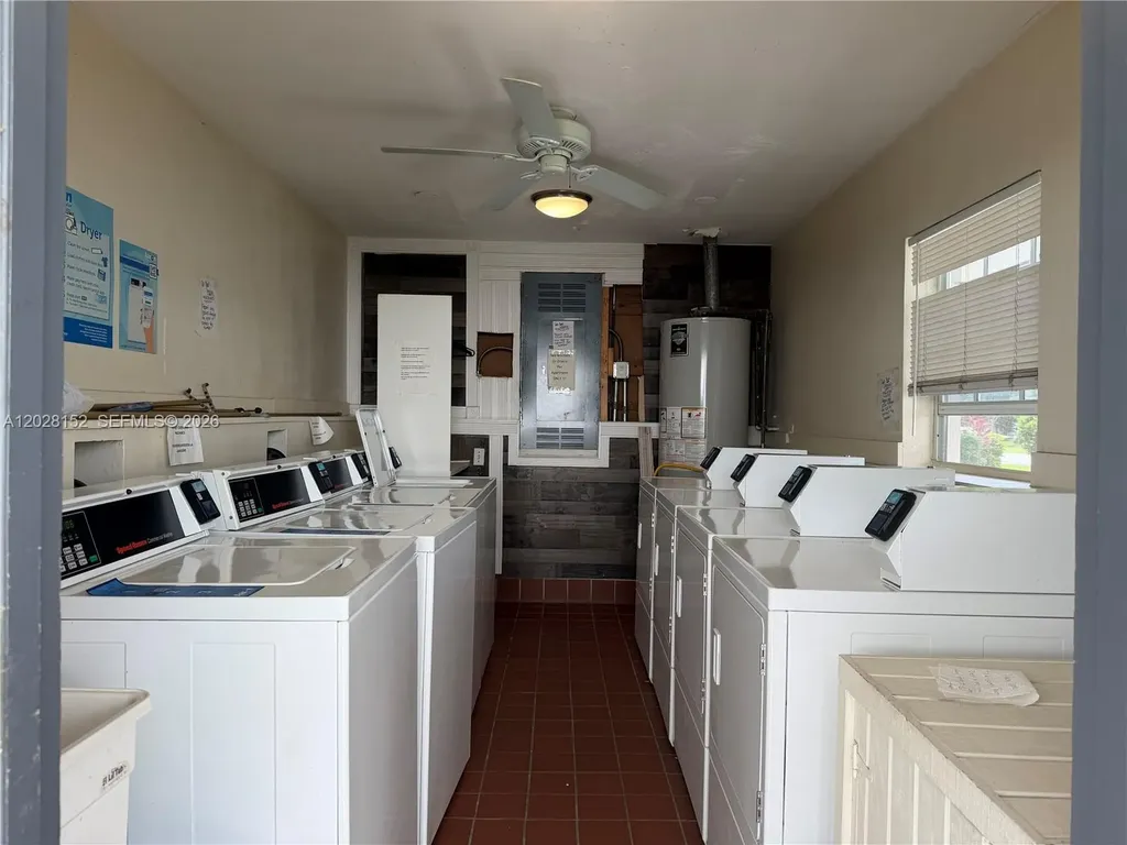 1520 Mckinley Street Hollywood FL 33020