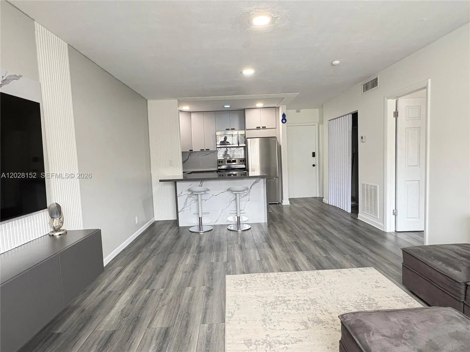 1520 Mckinley Street Hollywood FL 33020