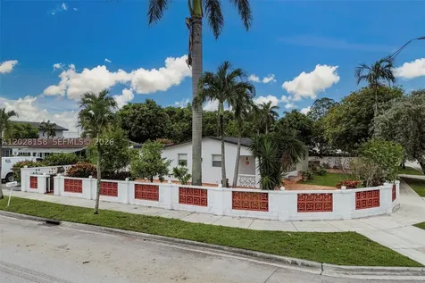 790 W 73rd Place Hialeah FL 33014