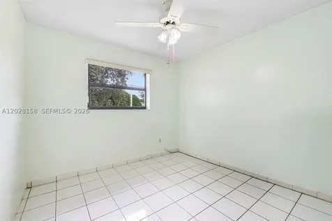 790 W 73rd Place Hialeah FL 33014