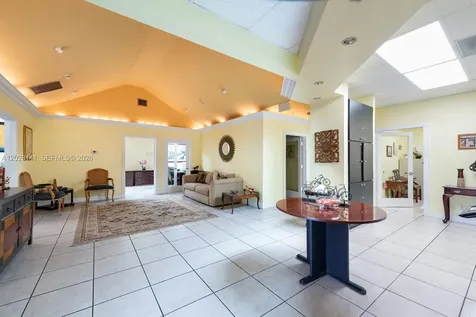 10200 NW 25th Street Doral FL 33172