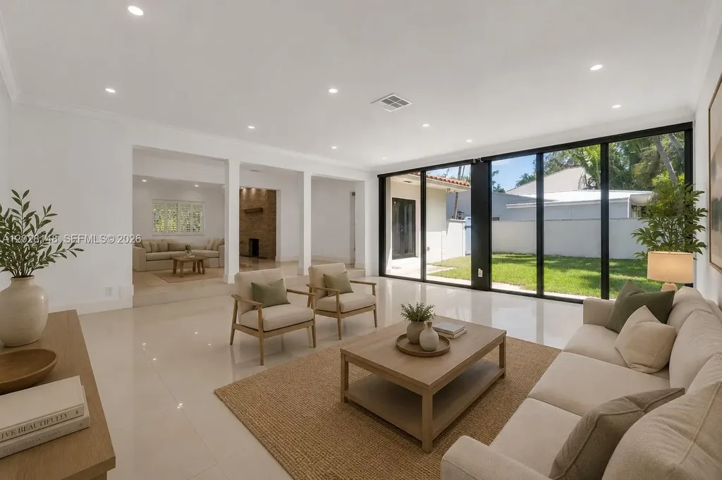 549 NE 12th Avenue Fort Lauderdale FL 33301
