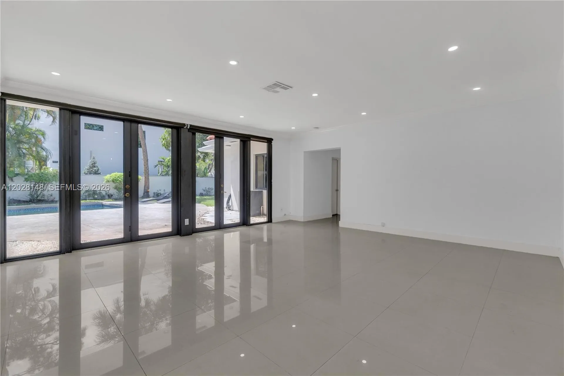 549 NE 12th Avenue Fort Lauderdale FL 33301