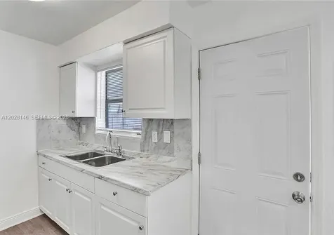 2627 Lincoln Street Hollywood FL 33020