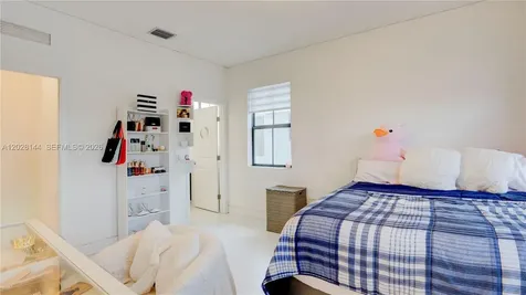 15079 SW 30th Street Miami FL 33185