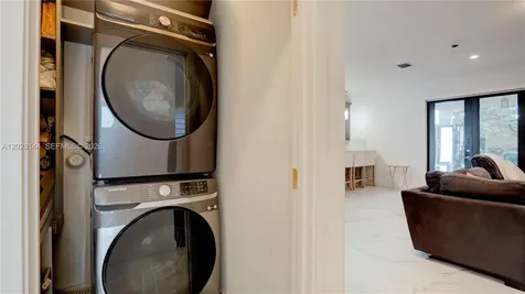 15079 SW 30th Street Miami FL 33185
