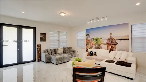 15079 SW 30th Street Miami FL 33185