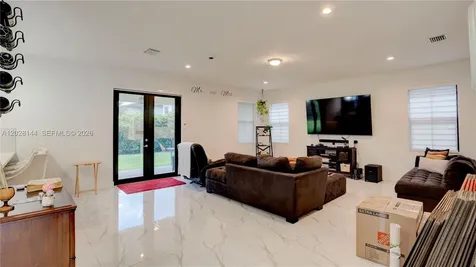 15079 SW 30th Street Miami FL 33185