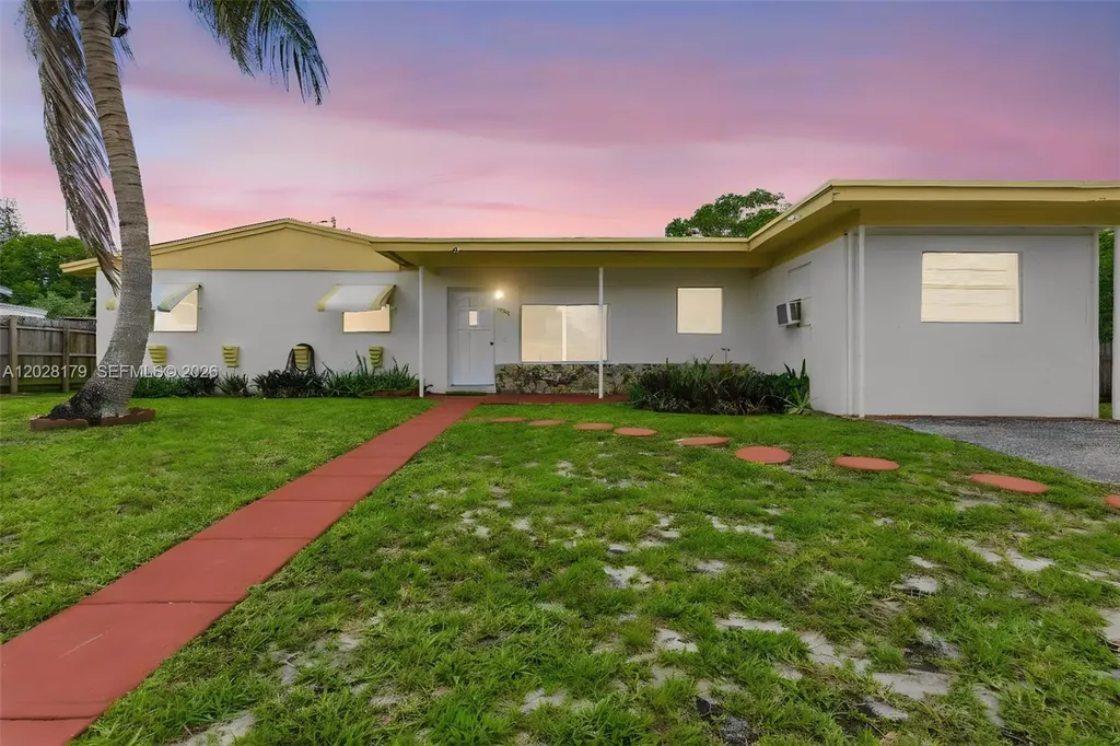 17432 NW 48th Court Miami Gardens FL 33055