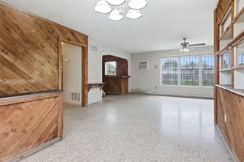 17432 NW 48th Court Miami Gardens FL 33055