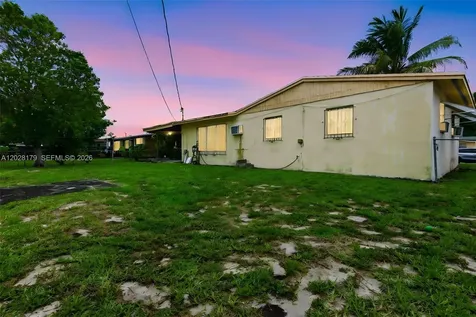 17432 NW 48th Court Miami Gardens FL 33055