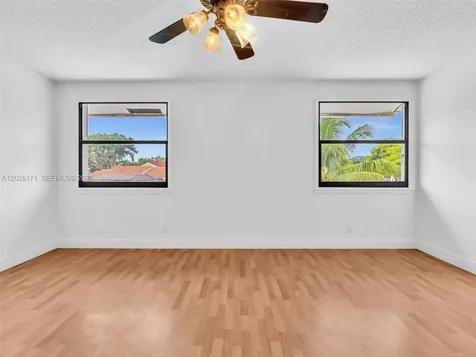 11980 S Aviary Drive Cooper City FL 33026