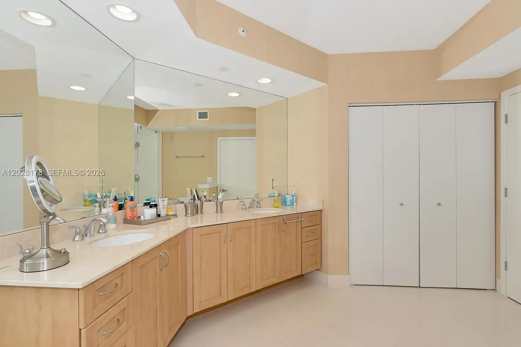 2821 N Ocean Boulevard Fort Lauderdale FL 33308