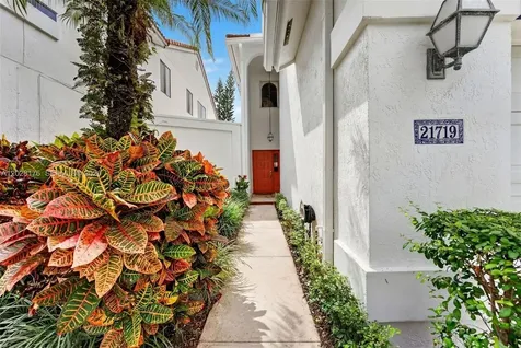 21719 Cromwell Circle Boca Raton FL 33486