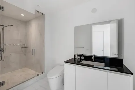 18555 Collins Avenue Sunny Isles Beach FL 33160