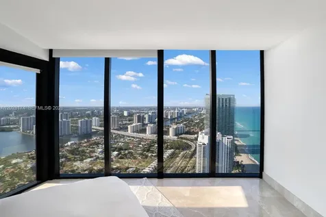 18555 Collins Avenue Sunny Isles Beach FL 33160
