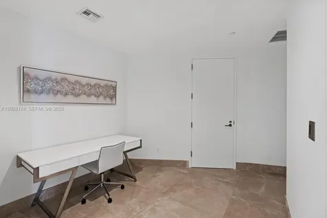 18555 Collins Avenue Sunny Isles Beach FL 33160