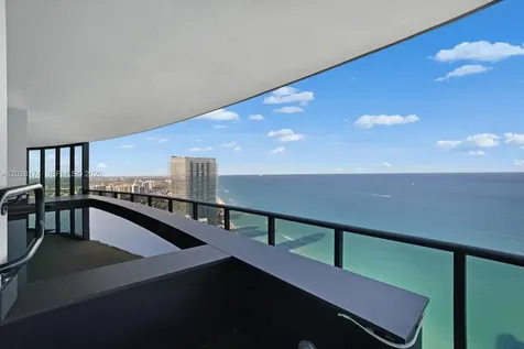18555 Collins Avenue Sunny Isles Beach FL 33160