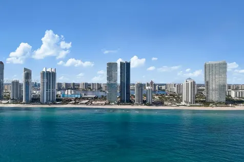 18555 Collins Avenue Sunny Isles Beach FL 33160