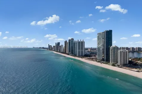 18555 Collins Avenue Sunny Isles Beach FL 33160