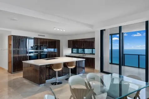 18555 Collins Avenue Sunny Isles Beach FL 33160