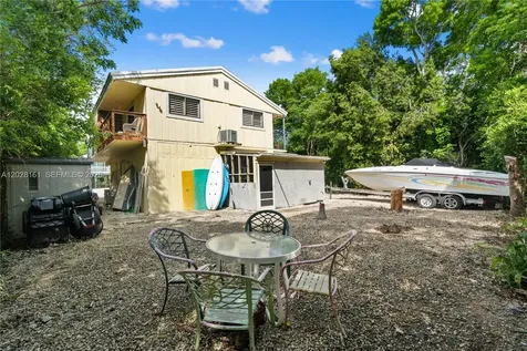 411 Mahogany Avenue Key Largo FL 33037
