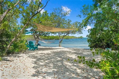 411 Mahogany Avenue Key Largo FL 33037