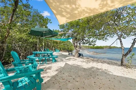 411 Mahogany Avenue Key Largo FL 33037