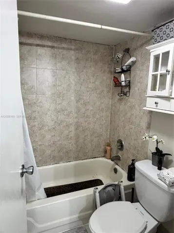 450 Commodore Drive Plantation FL 33325