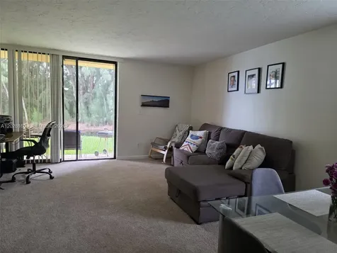 450 Commodore Drive Plantation FL 33325