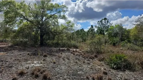 17718 NW 282nd Street Okeechobee FL 34972