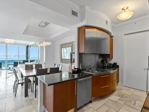 18101 Collins Avenue Sunny Isles Beach FL 33160